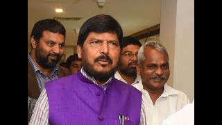 Video of Ramdas Athawale chanting go corona go corona goes viral [upl. by Gass505]