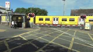 Birkdale Level Crossing [upl. by Cynthia]