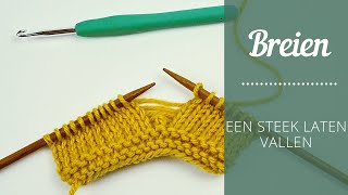 Breien  Een steek laten vallen [upl. by Zerdna]