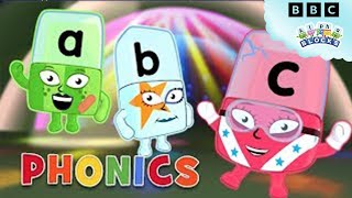 Awesome Alphabet  Phonics for Kids  Learn To Read  Alphablocks [upl. by Bijan]